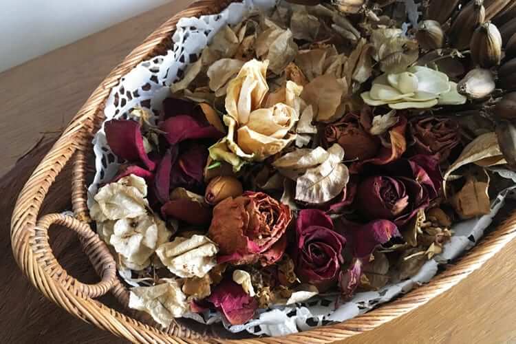 You Can Still Find Potpourri In Their Houses