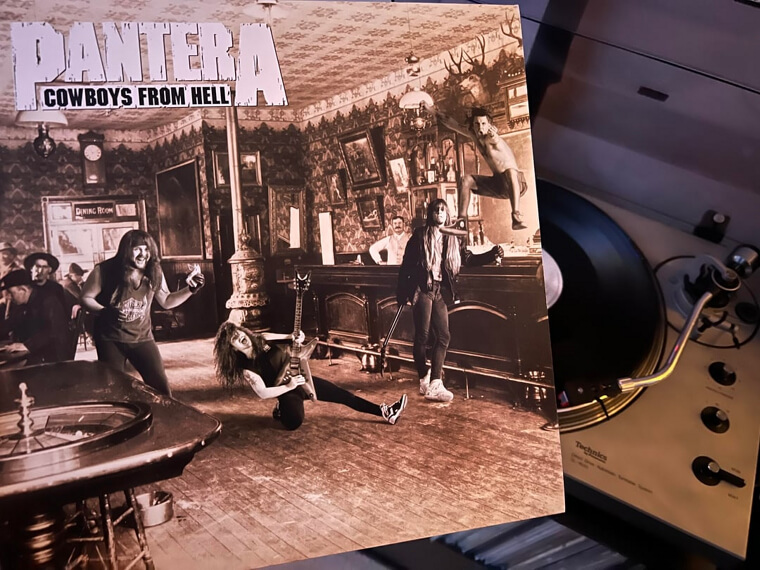 "Cowboys From Hell" by Pantera - High-Energy Power Groove and Virtuosic Guitar Solos