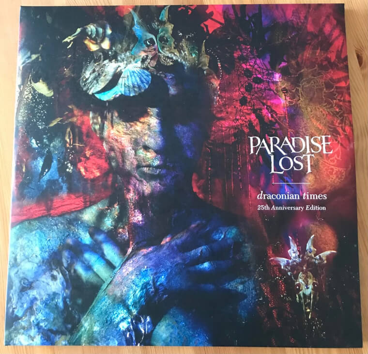 "Draconian Times" by Paradise Lost - Melodic Gothic Metal Riffs and Melancholic Soundscapes