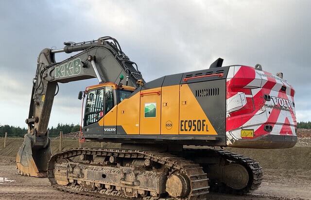 2021 Volvo EC950FL Tracked Excavator - £475,000 (US $641,663)