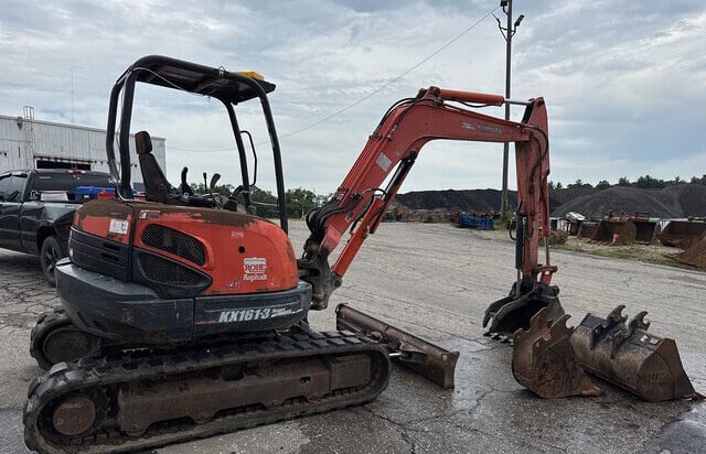 2005 Kubota KX161-3SS Tracked Excavator - US $9,000