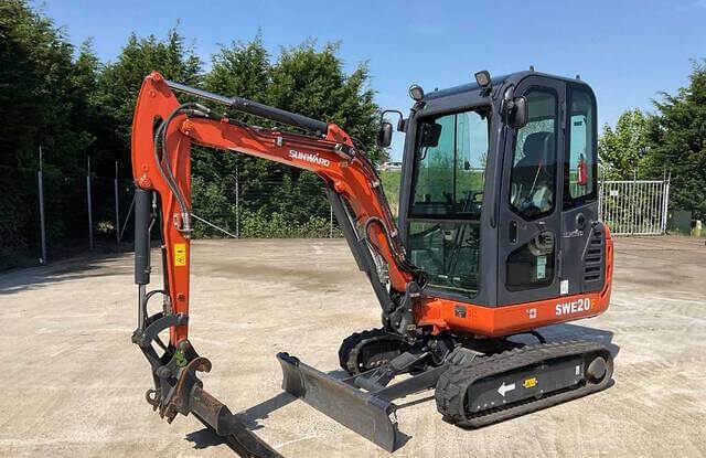 2024 Sunward SWE20F Mini Excavator - €20,000 (US $23,447)