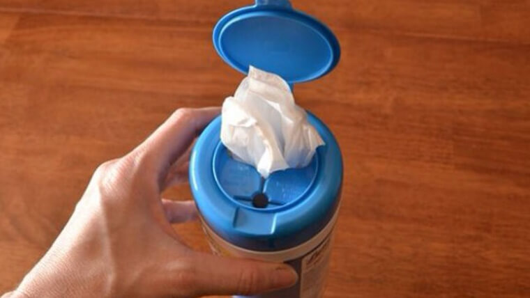Keep Plastic Bags in Old Wet Wipe Containers