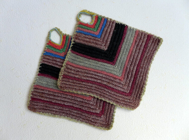 Crocheted Pot Holders Add a Handmade Touch to Your Kitchen