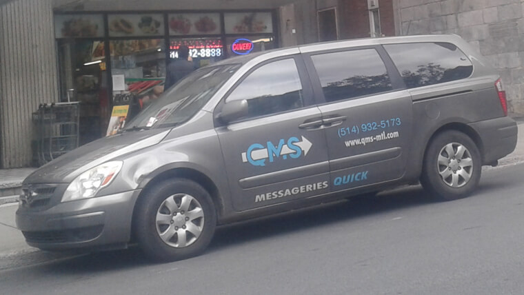 2009 Hyundai Entourage