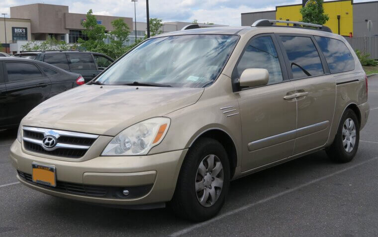 2007 Hyundai Entourage