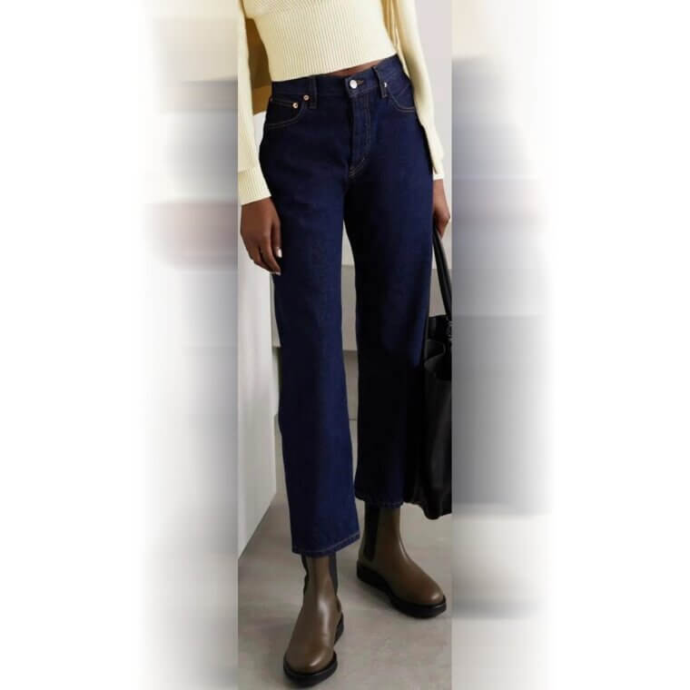 Straight-Leg Dark Wash Denim for a Modern Edge