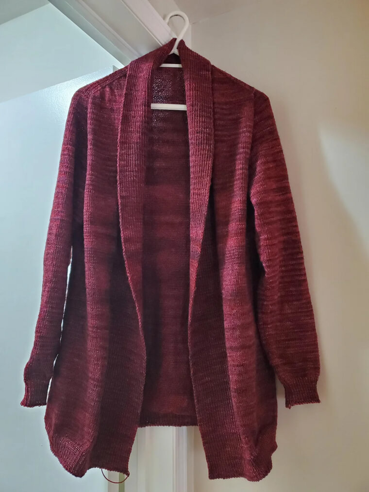 The Elegant Longline Cardigan for a Soft Layer