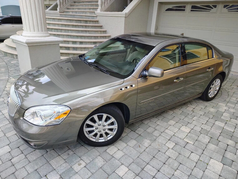 2011 Buick Lucerne CX - $9,899