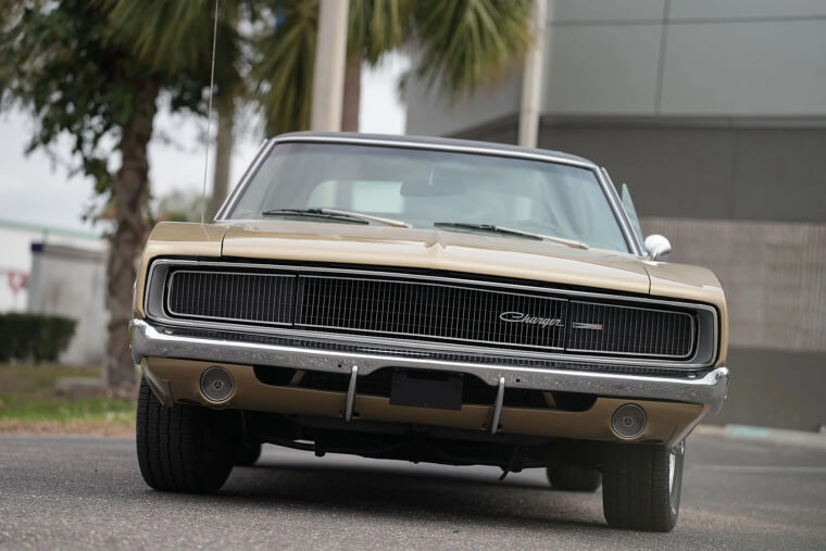 1955 Ford Fairlane - $29,700