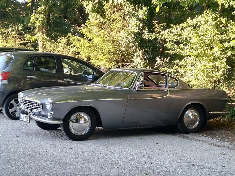 Volvo P1800