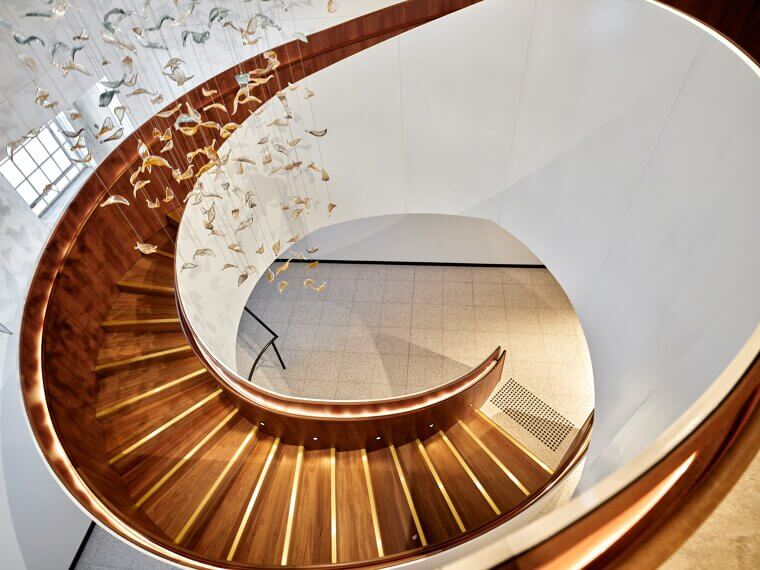 Costly Staircases Instead of Aging-In-Place Layouts