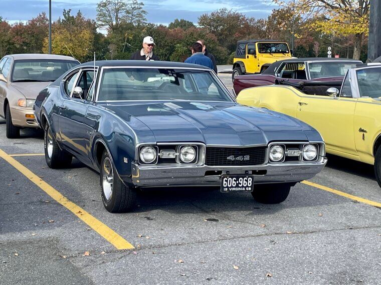 Oldsmobile 442