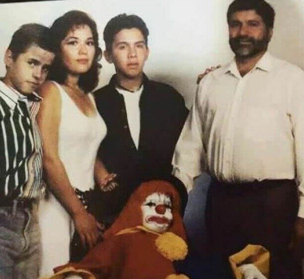 Cela donne un tout nouveau sens à l'expression  « faire le clown »