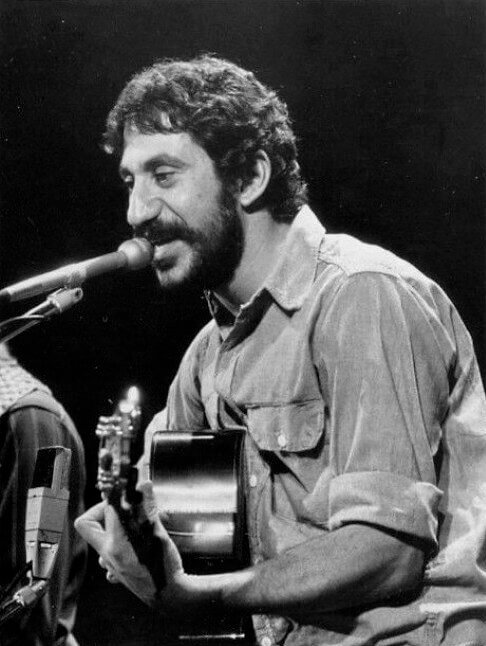 Time in a Bottle (1973) - Jim Croce: A Bittersweet Acoustic Wish to Pause Reality and Savor Every Precious Moment Together