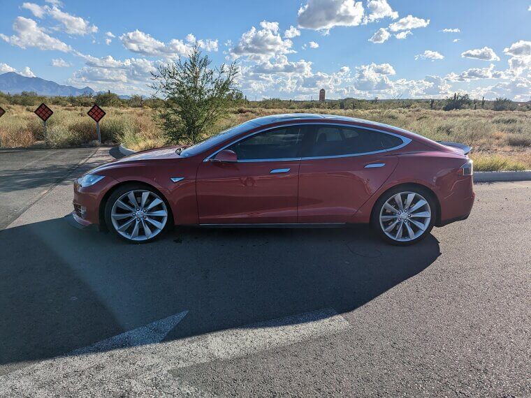 Tesla Model S (Older Years)