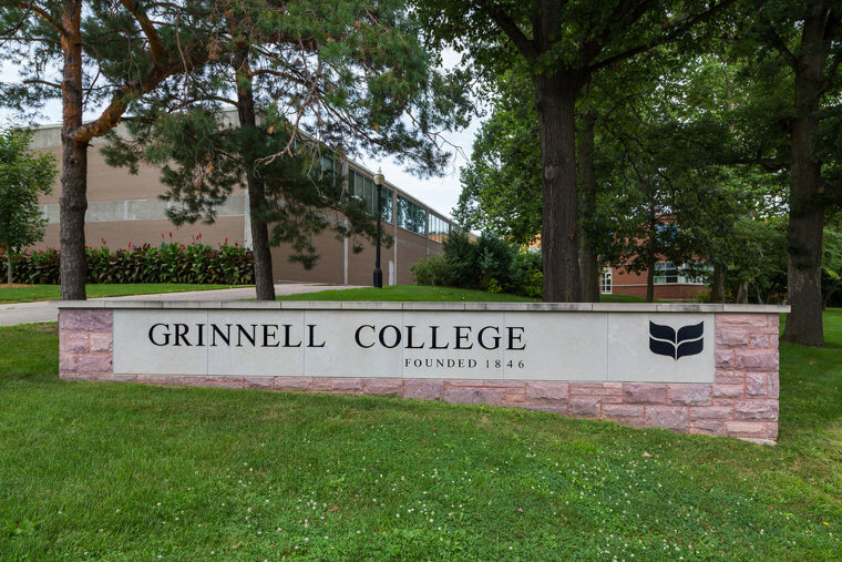 24. Grinnell College - Iowa