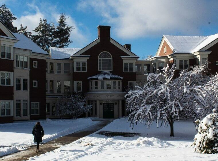 16. Colby College - Maine