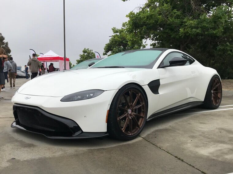 Aston Martin Vantage