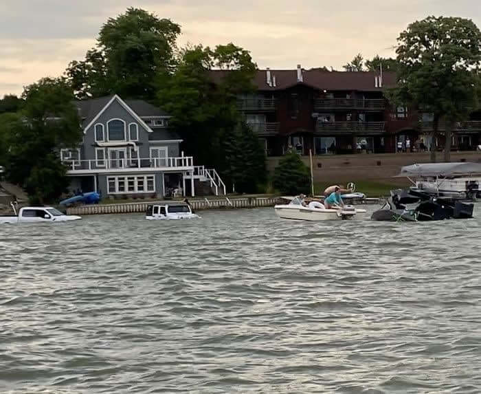 He Sank 2 Cars While Trying To Save His $300,000 Boat From Sinking