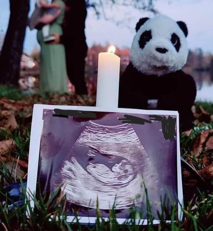 Is It an Announcement or a Memorial?