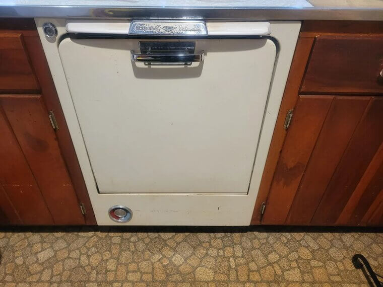 Retro Dishwasher