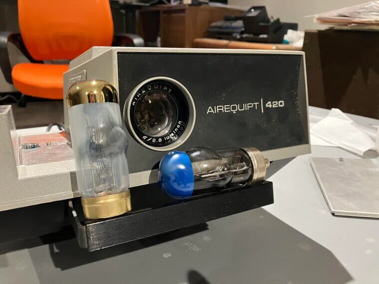 Portable Film Projector / Slide Viewer