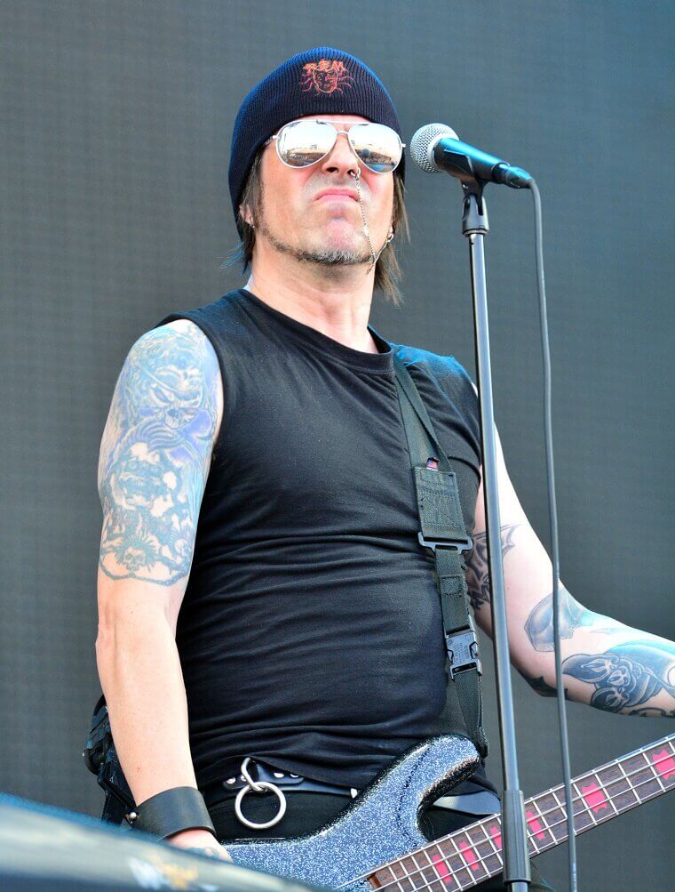 Rachel Bolan, Skid Row, $3 Million