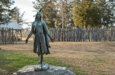 Little-Known Details About the Real-Life Pocahontas