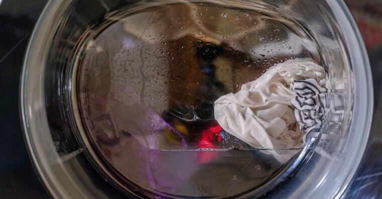 Wash Clothes in Cold Water