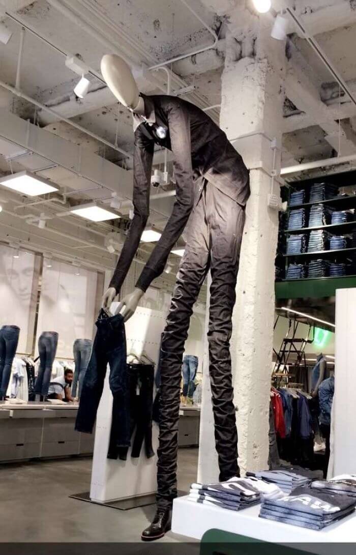 Slenderman, But Make It Fashionable