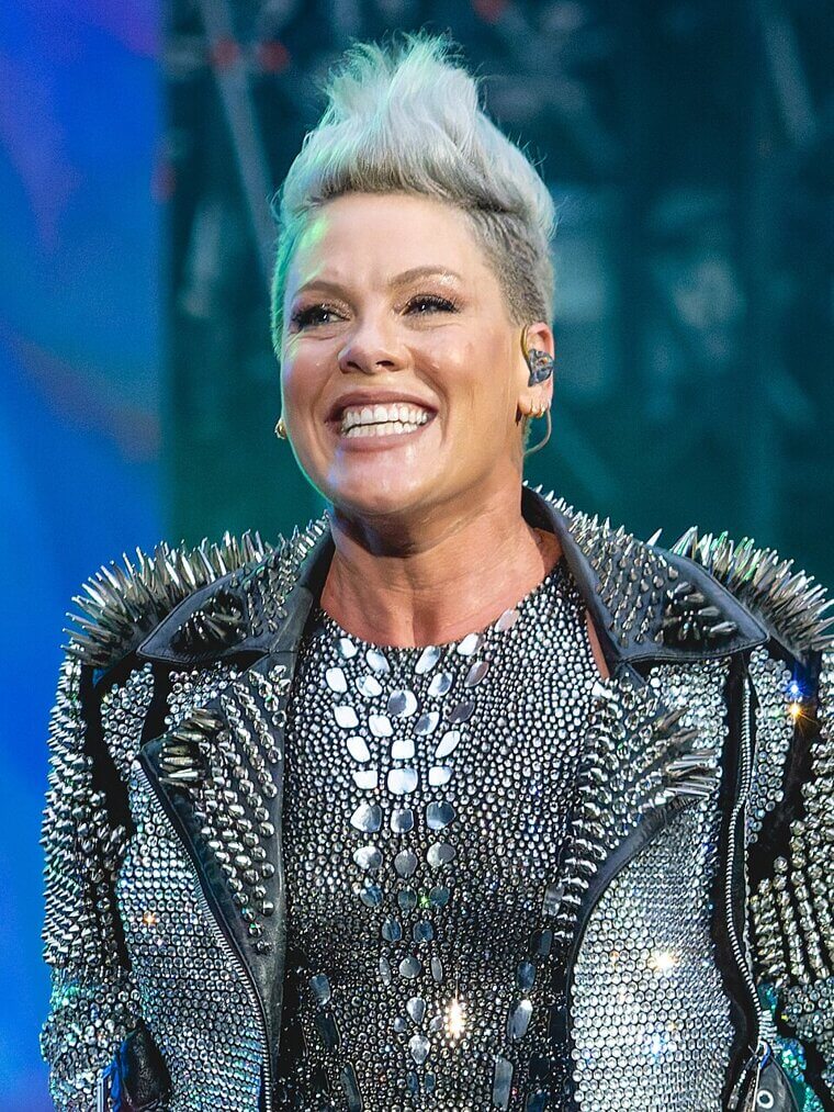 'Since U Been Gone' Was Originally Written For Pink But Kelly Clarkson Ended Up Singing It