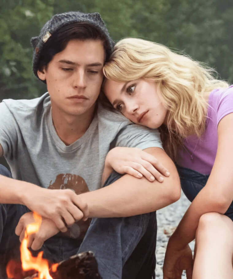 Lili Reinhart And Cole Sprouse - Riverdale