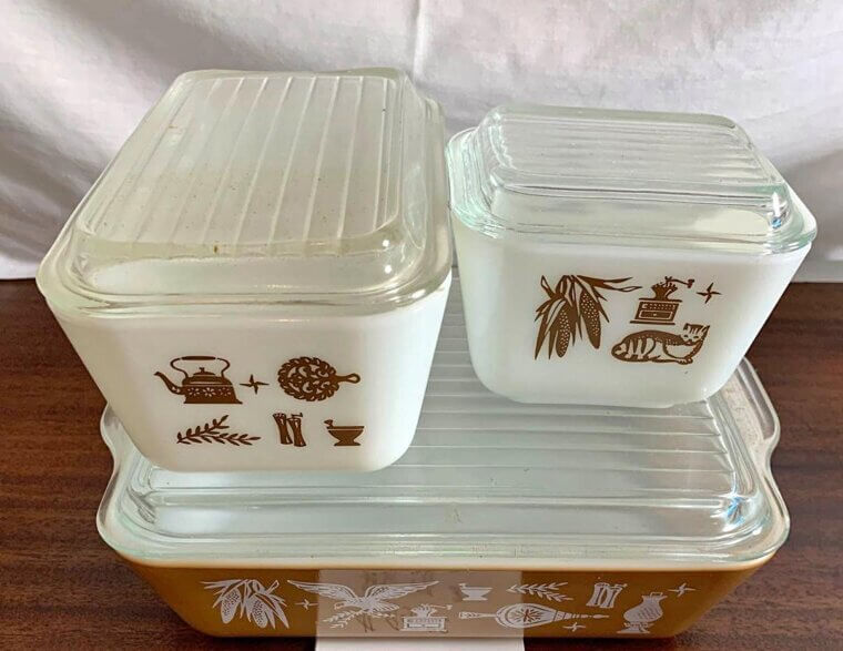 The "Early American" Pattern That Celebrates Colonial Kitsch