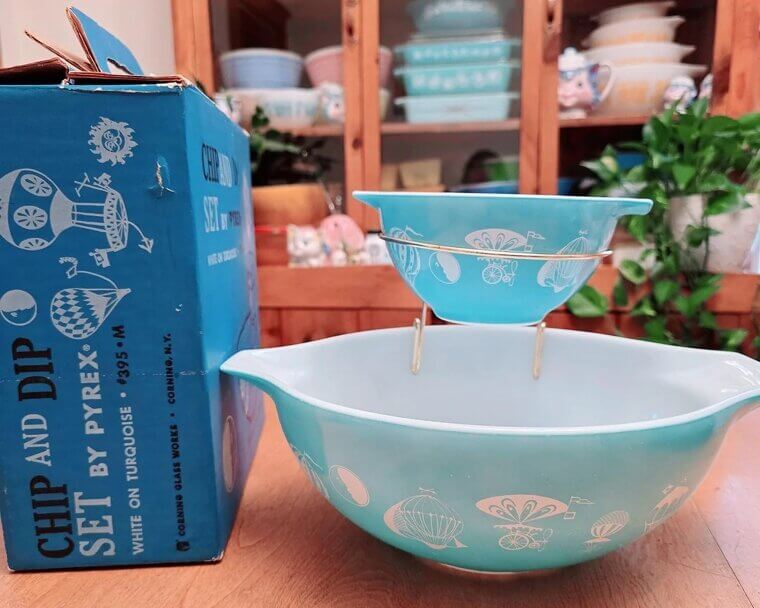 The "Balloons" Promotional Bowl for Up-And-Away Values