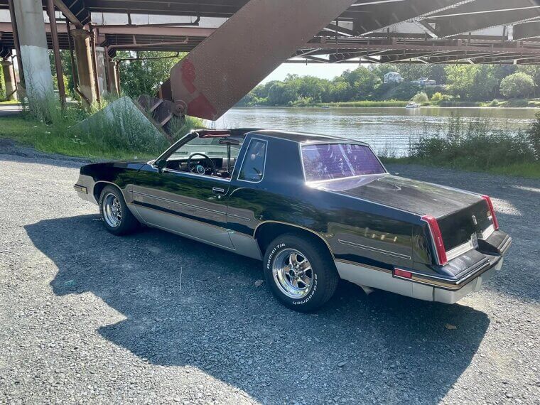 1985 Oldsmobile Calais 442