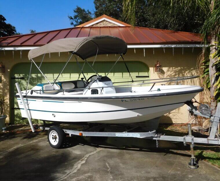 1995 Boston Whaler Rage Jet Boat 13FT 1995 With 115 Hp New Remanufacture Engine - $5,395