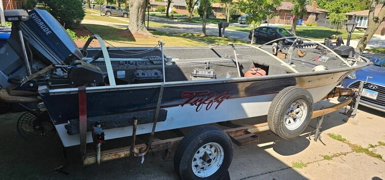 1988 Glasway Rampage 160xt 16' Boat W/ Title & Trailer - Bidding