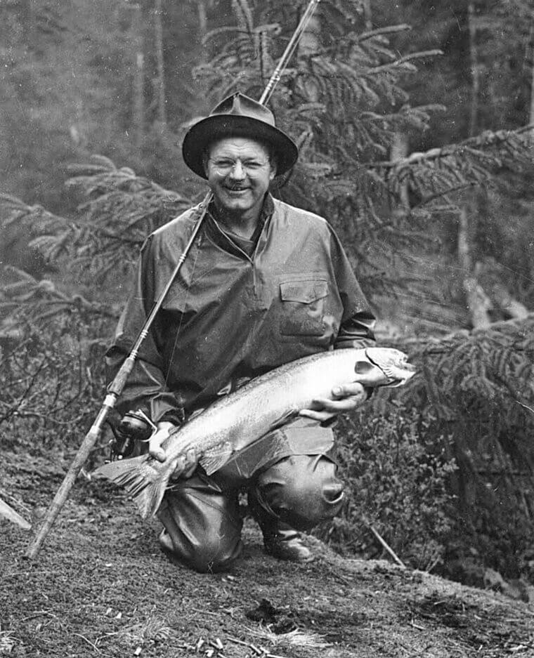 Prohibition of Catching Fish with Bare Hands