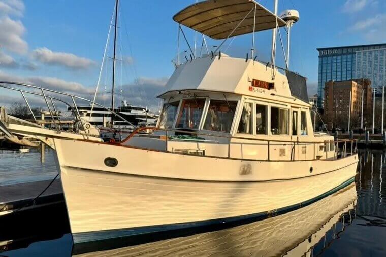 1988 Grand Banks 36 Classic