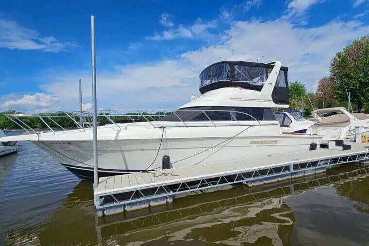 1995 Silverton 41 Convertible