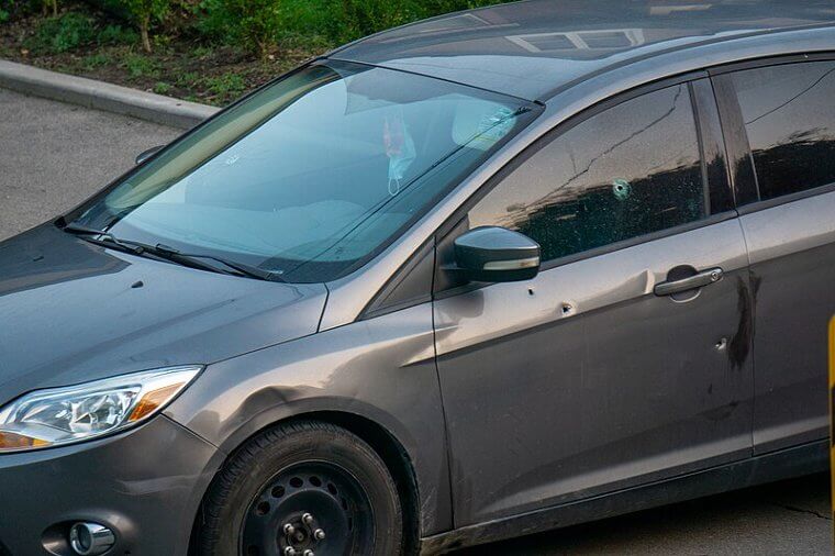 Mito: Carros podem parar balas