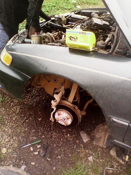 Mito: Todos os quatro pneus devem ser substituídos de uma vez só