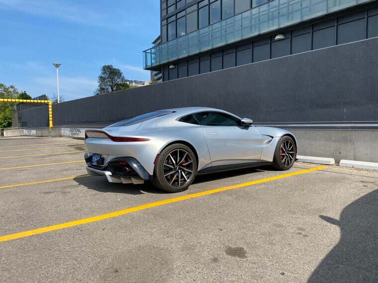 Aston Martin Vantage