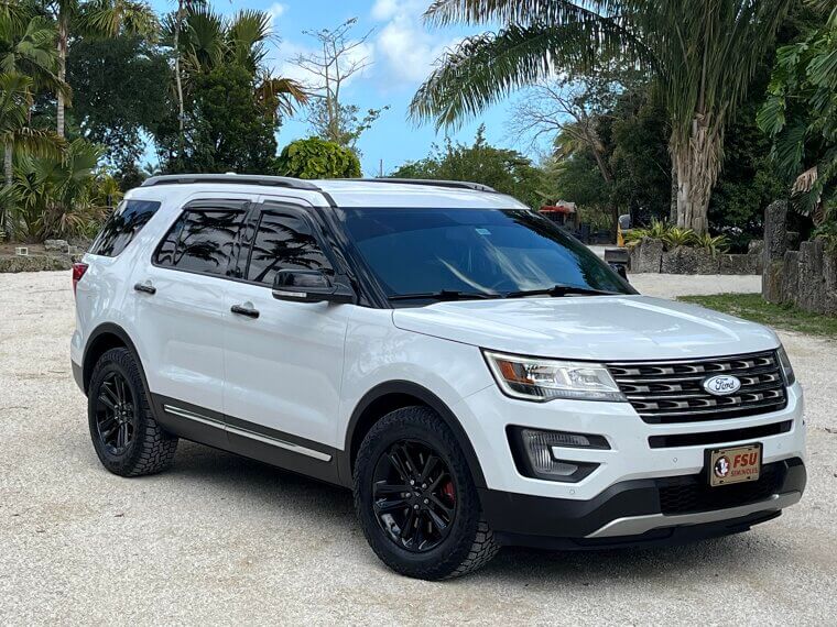 Ford Explorer