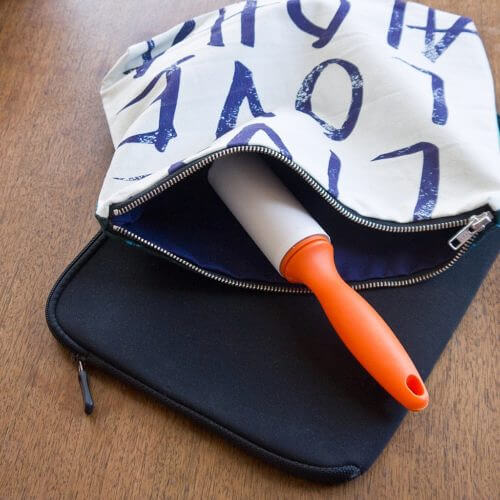 Use A Lint Roller To Get Sand Out Your Bag