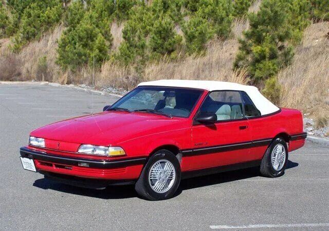 1990 Pontiac Sunbird - $6,890