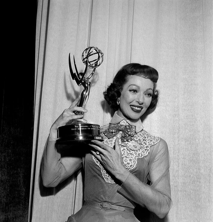 Loretta Young Outsmarted the Studio