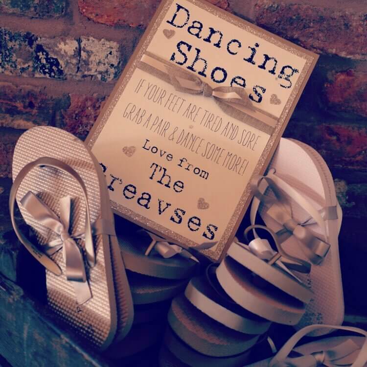 Complimentary Flip-Flop Bin