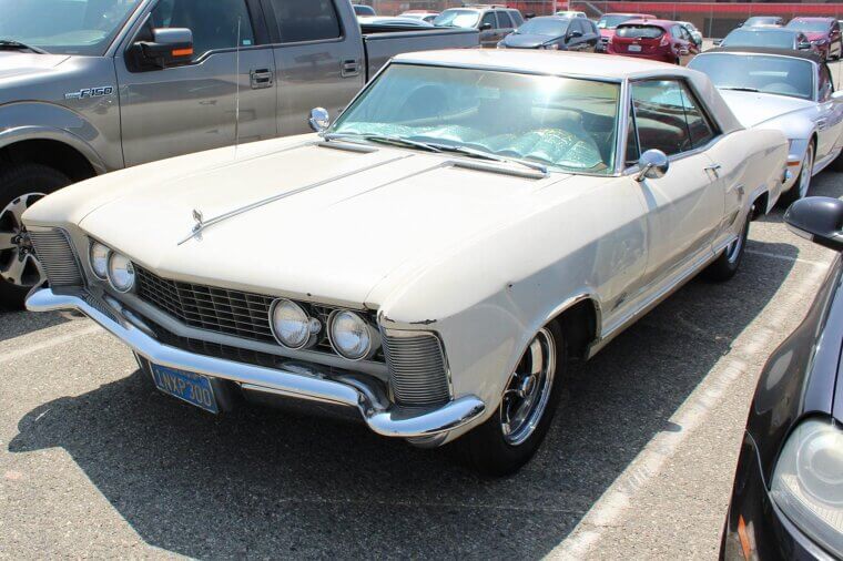 1963 Buick Riviera